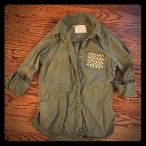 Justice size 7 camo green shirt